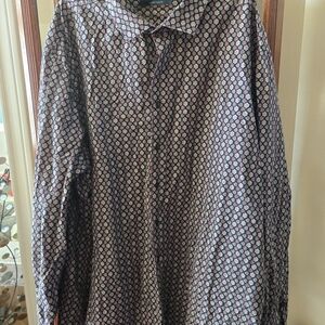 Perry Ellis Navy Button-Down Shirt with Pink Geo Print